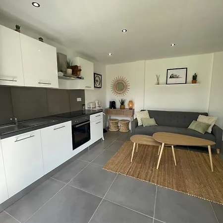 Le Beau Du Bord De L'eau Apartment *